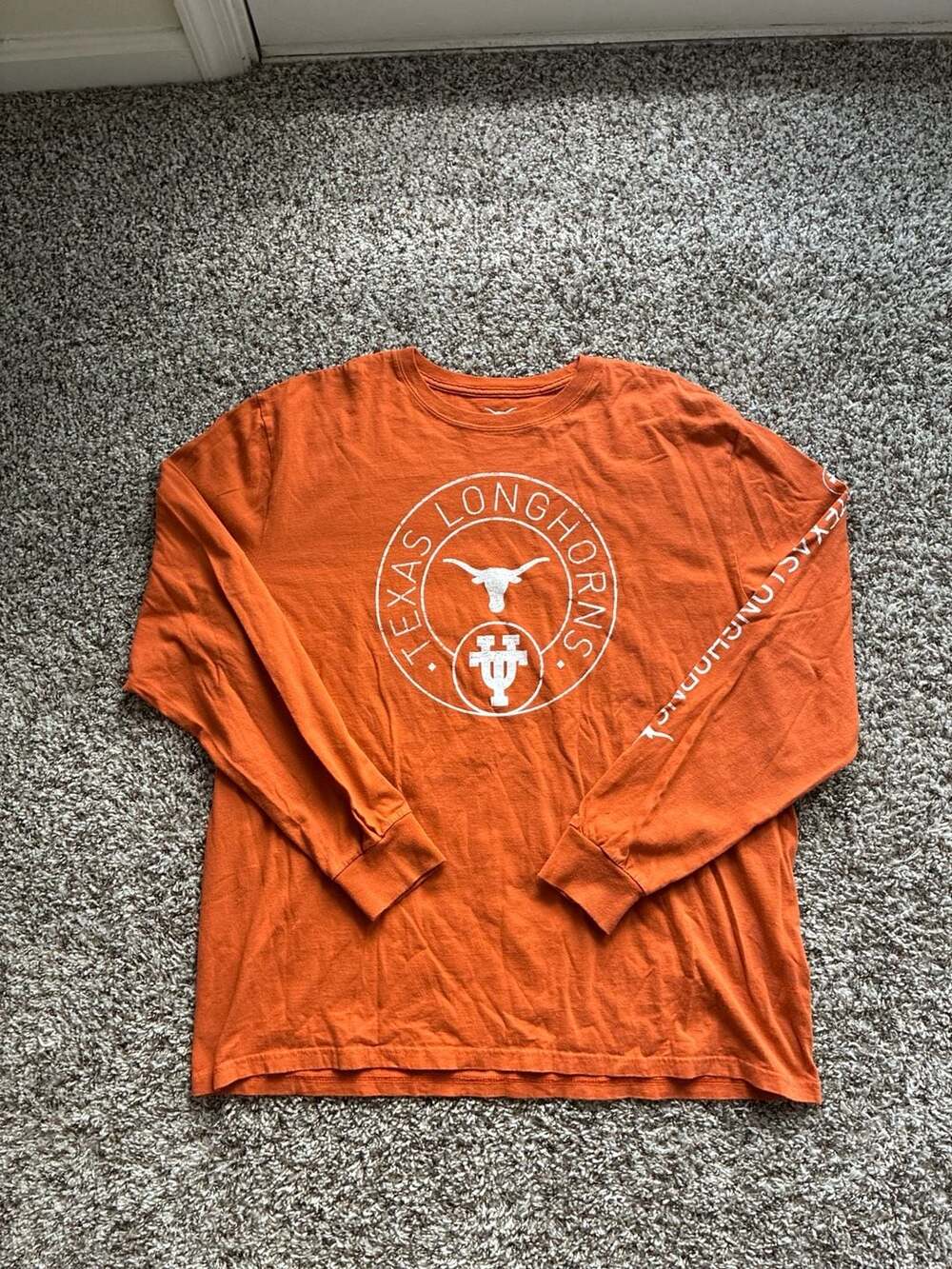 Authentic Apparel Texas Longhorns Graphic Long Sleeve T-Shirt